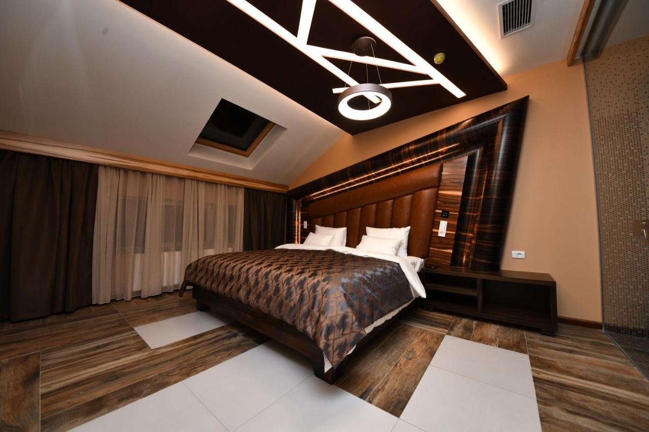 Hotel Havana Loznica Exteriör bild