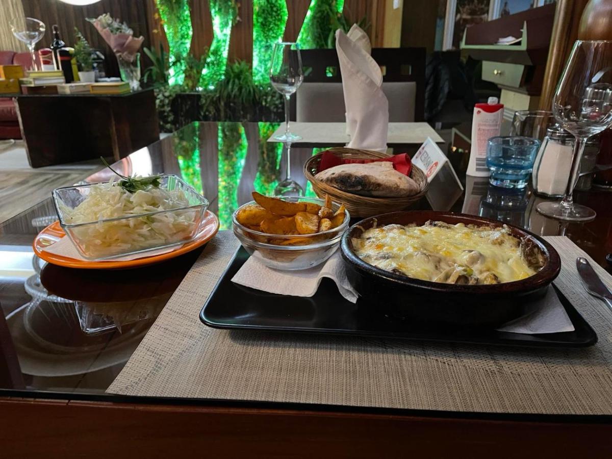 Hotel Havana Loznica Exteriör bild