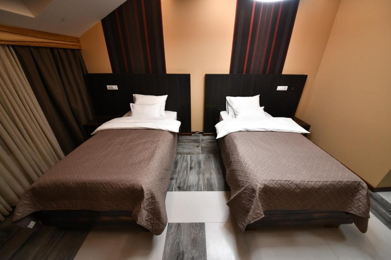 Hotel Havana Loznica Exteriör bild